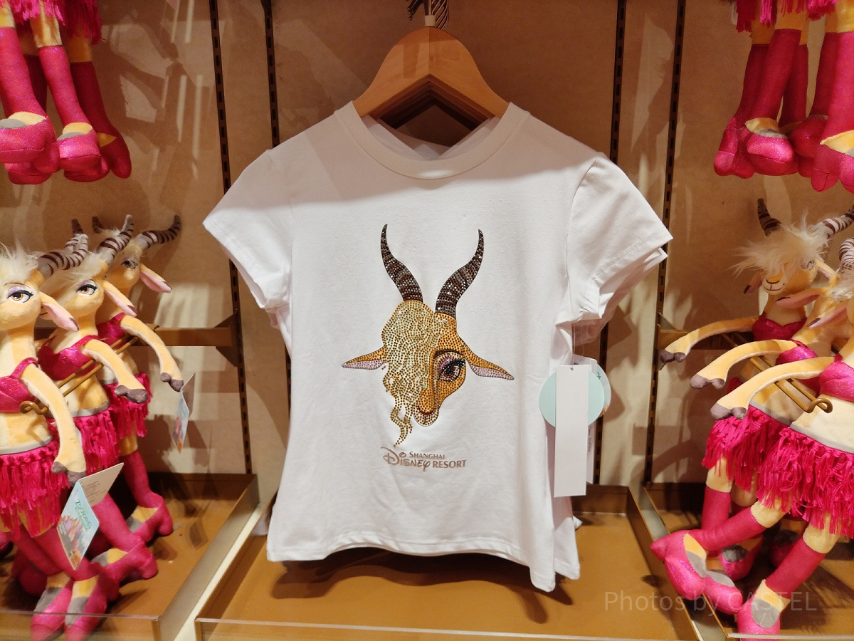上海ディズニーズートピアグッズ：ガゼルのTシャツ（レディス