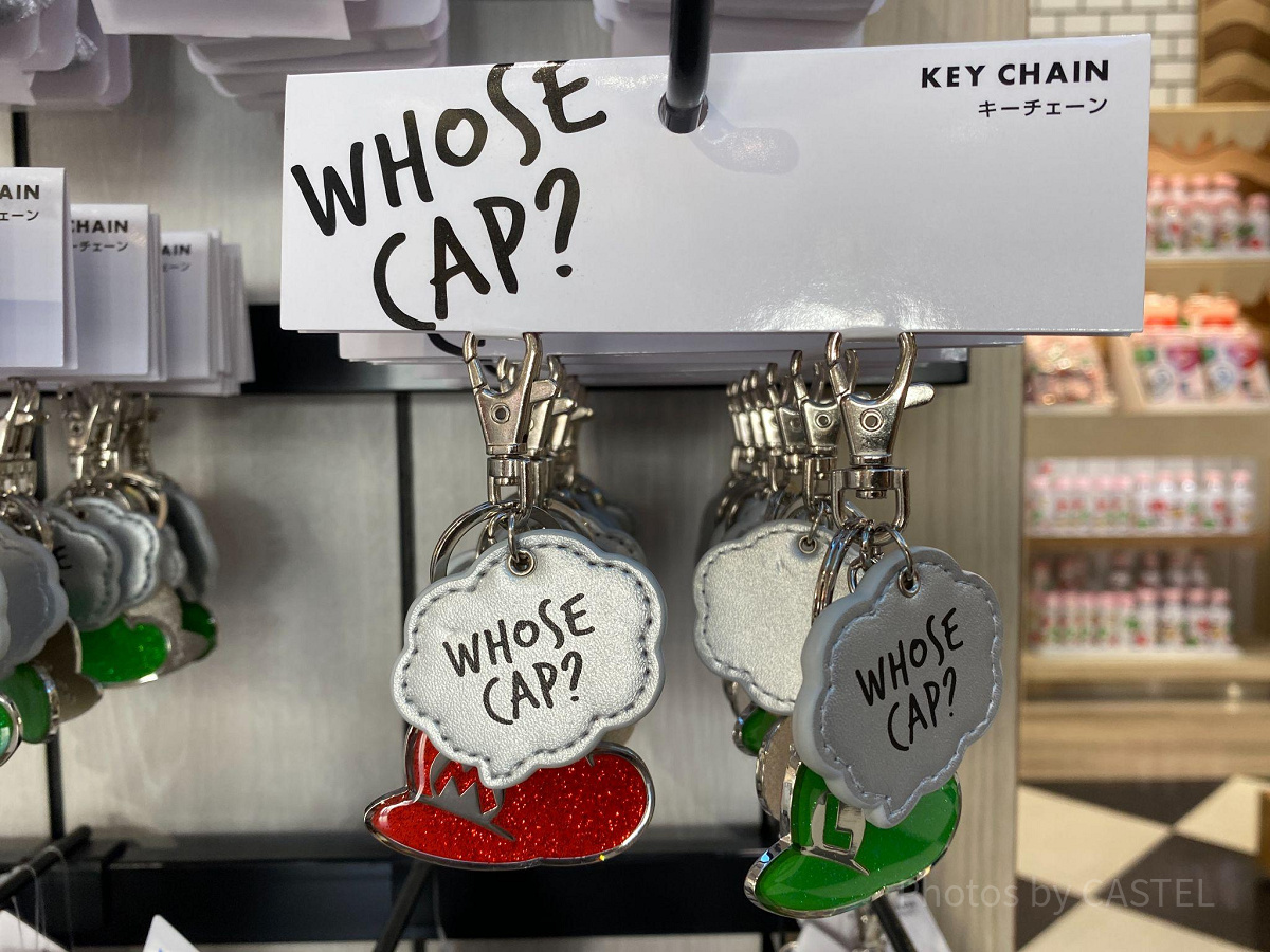スーパーマリオ「WHOSE CAP?」キラキラキーチェーン（シルバー）