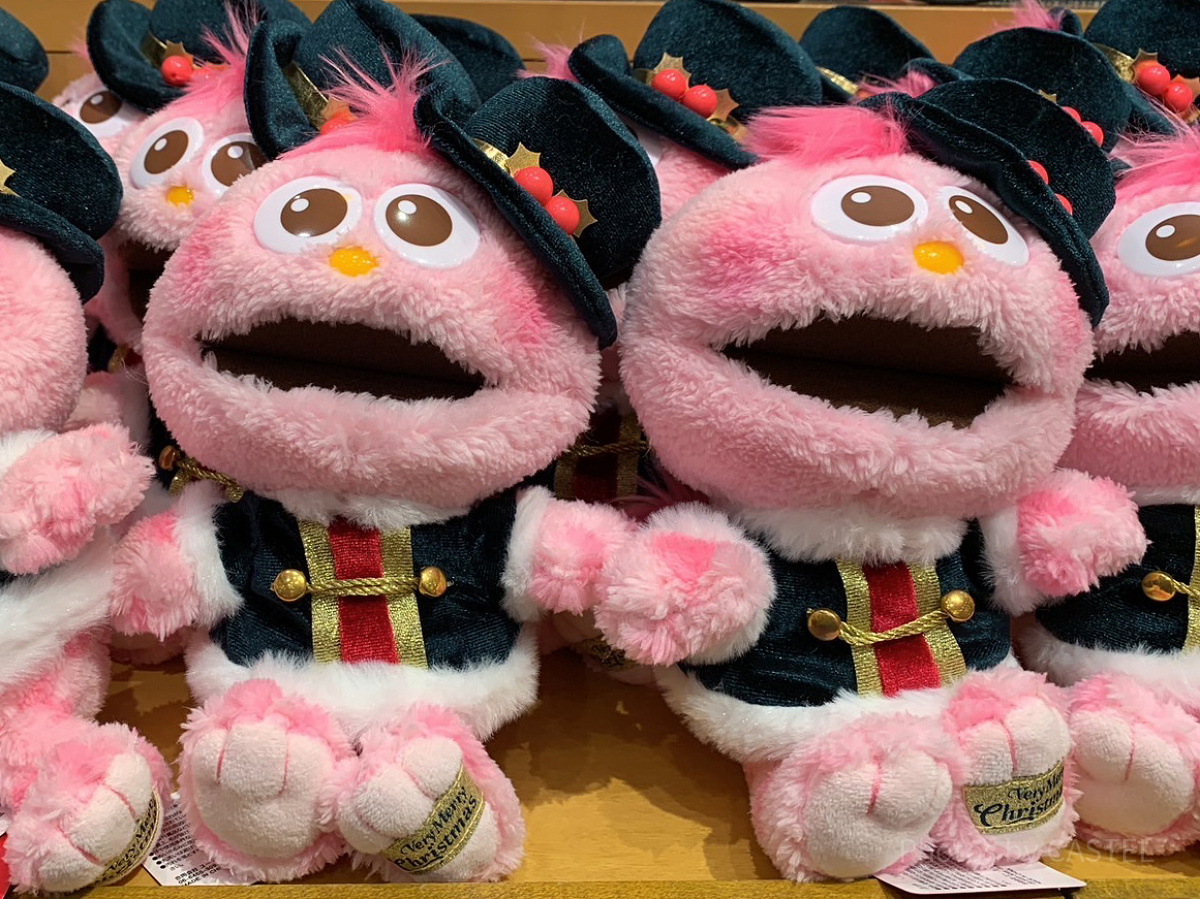 USJ2023冬グッズ/モッピーのぬいぐるみ| キャステル | CASTEL ディズニー情報