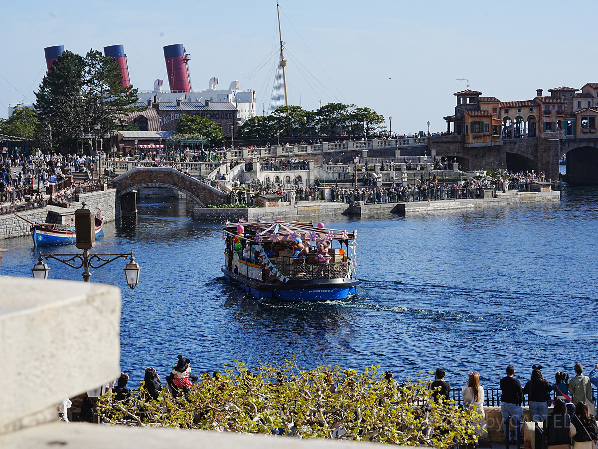 オチェーアノのテラスからはハーバーショーが見える！