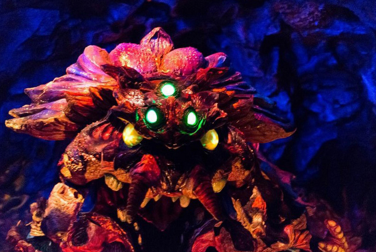 ライド中に出てくる地底人 キャステル Castel ディズニー情報