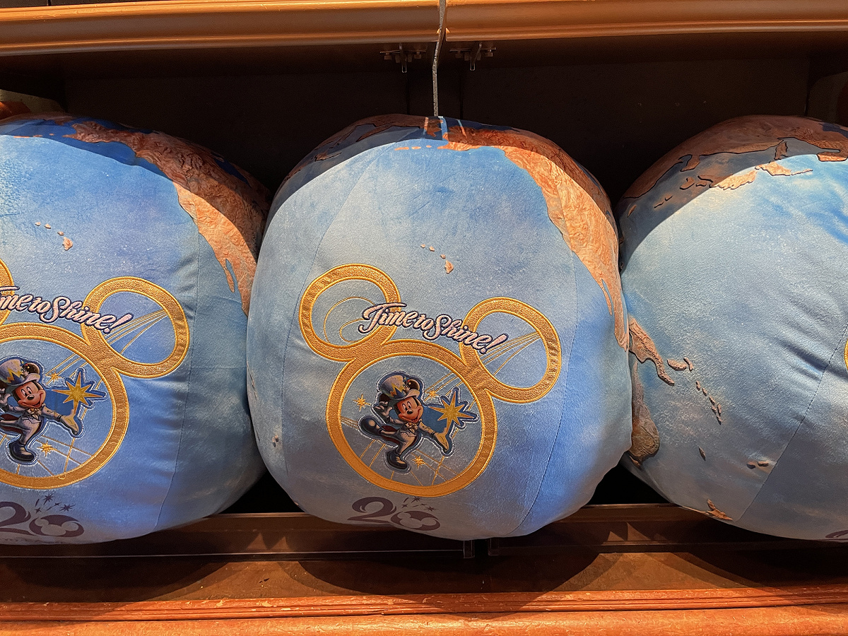 クッション ディズニーシー周年グランドフィナーレグッズ キャステル Castel ディズニー情報