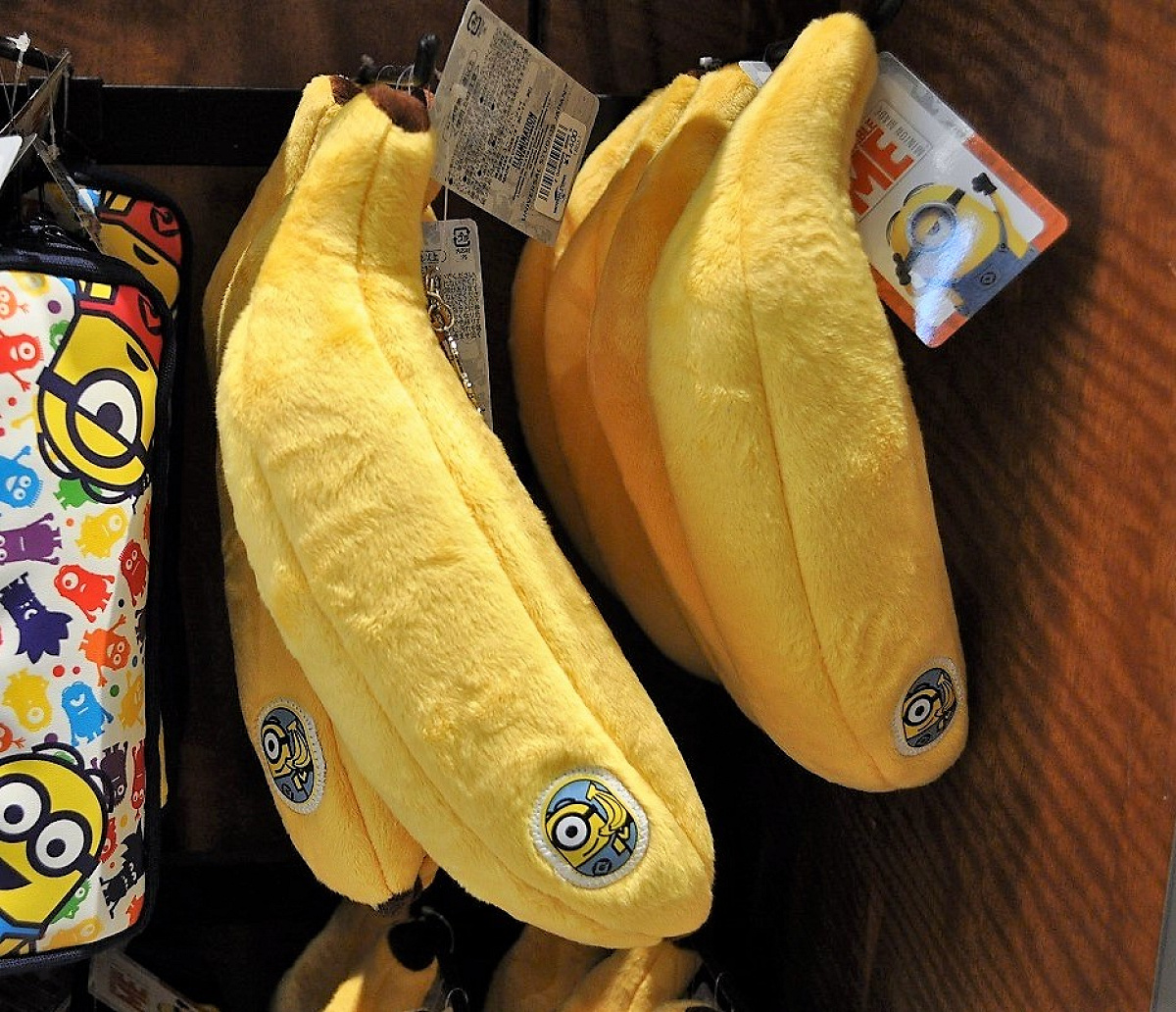 福袋 USJ ミニオン ぬいぐるみペンポーチ 筆箱 バナナ お土産 グッズ ユニバ 公式