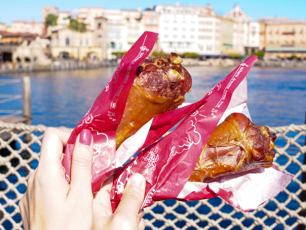 スモークチキンレッグ ターキーレッグ キャステル Castel ディズニー情報