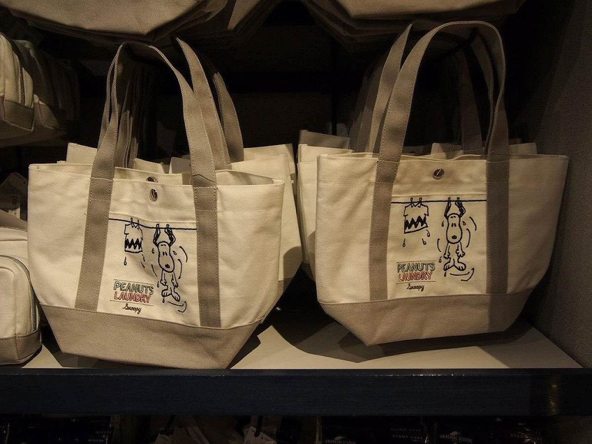 スヌーピーPEANUTS LAUNDRY（ピーナッツ・ランドリー）のトートバッグ キャステル CASTEL ディズニー情報