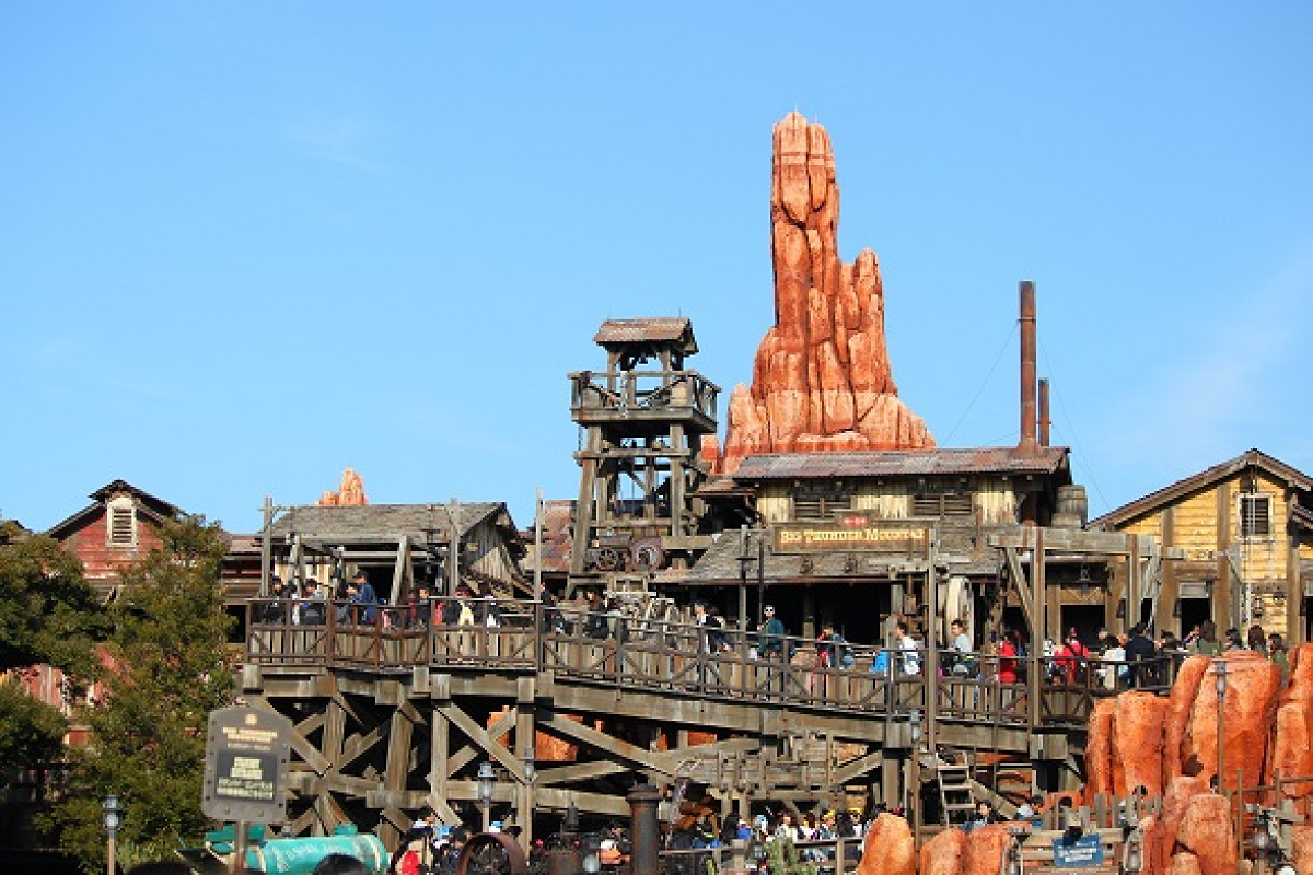 東京ディズニーランドのウエスタンランド キャステル Castel ディズニー情報