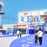 【2021年11月】よみうりランドの「グッジョバ!!」に新エリアが登場!リポビタンDがテーマの近未来を体験!