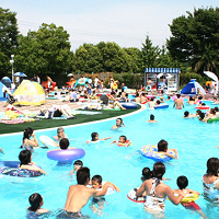 【2025】東武動物公園のプール「東武スーパープール」を徹底解説!営業期間やチケット料金、持ち込み情報も