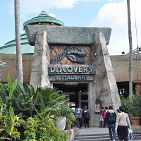 【2026】ユニバのレストラン16店完全ガイド!場所、おすすめメニュー、予算を写真・体験談つきで徹底紹介