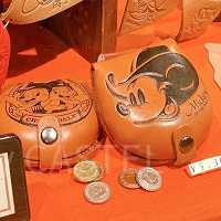 【ディズニーの財布】ディズニーランド&ディズニーシーで買える財布・コインケース・パスケースまとめ!