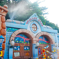 【2026夏】びしょ濡れトゥーンタウンはどれくらい濡れる？ディズニーの水遊びスポットがパワーアップ！