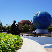 【必見】ディズニーシーは2026年で何周年?TDSの歴代アニバーサリーイベントまとめ!1周年~20周年まで!