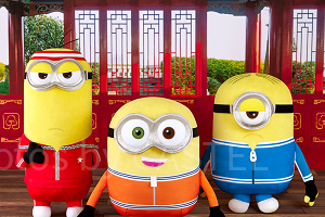 キャステル 映画『ミニオンズ フィーバー』のプライズが全国のゲームセンターに登場！カンフーやパイロット姿の新鮮なミニオンたちに注目！