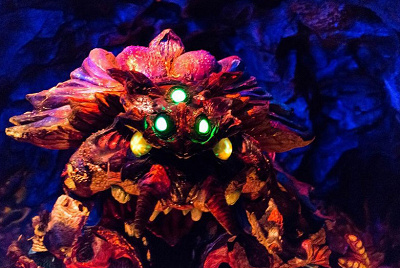 ライド中に出てくる地底人？