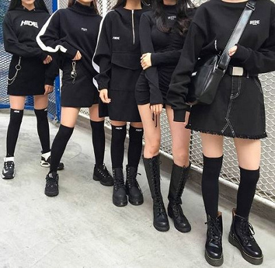 ブラックコーデ