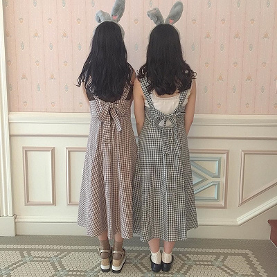 チェックスカート×オズワルドカチューシャの春コーデ