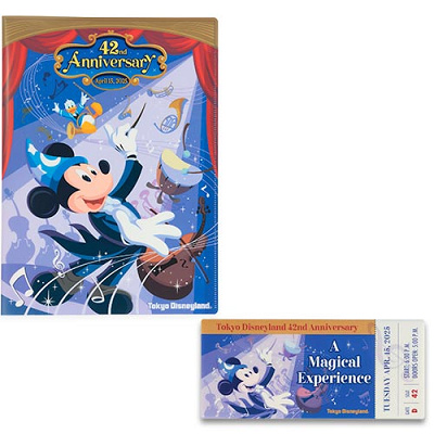 クリアホルダーセット(ディズニーランド42周年グッズ)