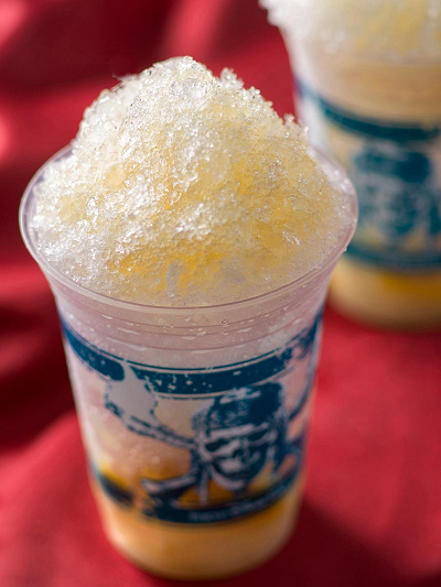 カクテル・シェイブアイス(ウイスキー&レモンジンジャー)