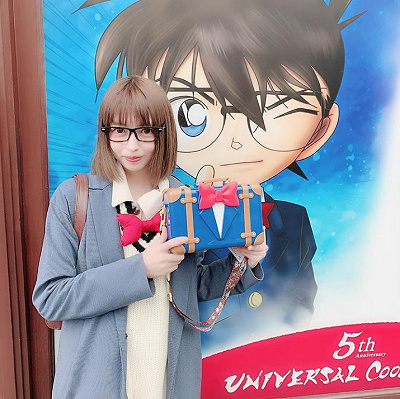 青ジャケと伊達眼鏡で名探偵コナンコーデ/2019年撮影