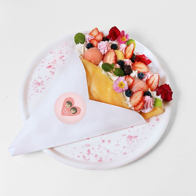 名探偵コナン ライブ・ミュージアム：高木＆佐藤ラブラブブーケ風クレープ