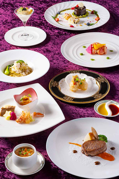 “ディズニー・クリスマス”スペシャルディナー エメラルド・ギフト