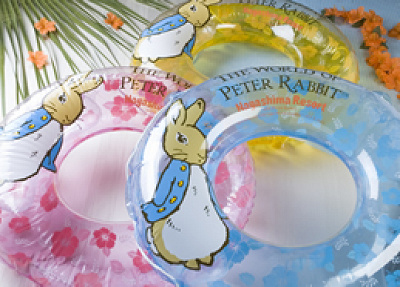 浮き輪なども忘れずに!