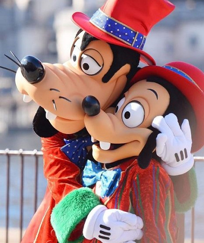 右がグーフィーの息子マックス!