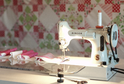 どうやって衣装を調達しよう?