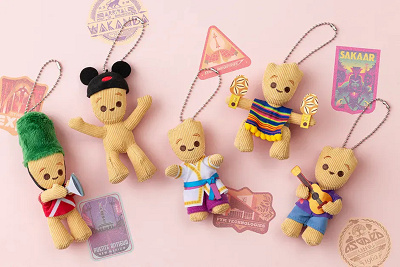 イッツ・ア・スモールワールドwithグルートグッズ