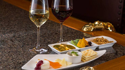 マゼランズ・ラウンジ