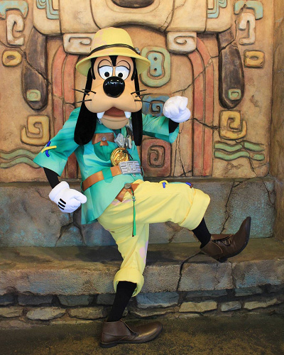 ミッキー＆フレンズ・グリーティングトレイル（グーフィー）