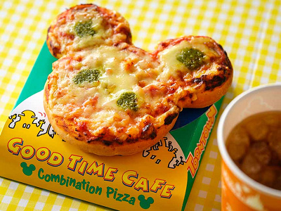 早い者勝ち！【PUNYUS Disneyコラボ】ミッキーピザ柄 トレーナー 東京