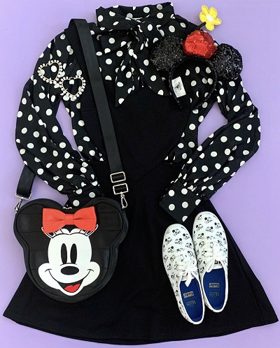 ミニーマウスコーデ
