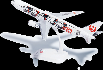 JAL×ディズニー】特別塗装機「JAL DREAM EXPRESS 90」に乗ってみよう