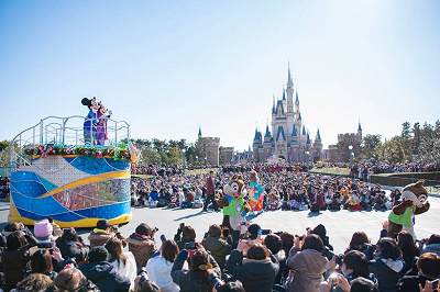 ニューイヤーズ・グリーティング（ディズニーランド）