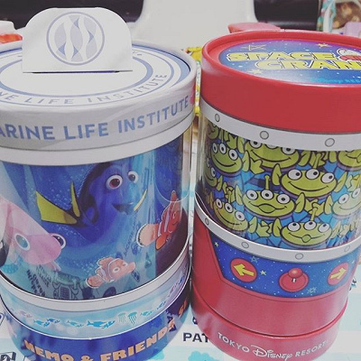 ニモ&フレンズ・シーライダーチョコレートのパッケージ(左)