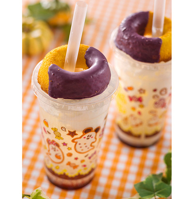 ポップコーンソーダ&ドーナツ 600円