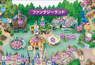 クイーン・オブ・ハートのバンケットホール：地面の色が紅茶色？