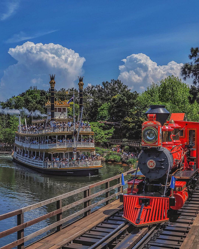 ウエスタンリバー鉄道の楽しみ方】車窓や列車のデザインまとめ