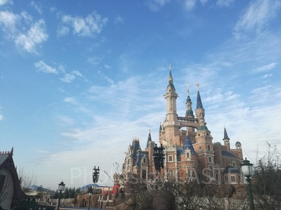 上海ディズニーランドとは