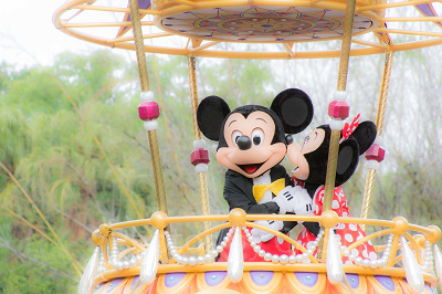 ディズニー・フェスティバル・オブ・ファンタジーパレード（マジックキングダム・昼） 設定：175㎜ SS1/200 F7.1 ISO100