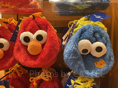 ユニバ】セサミストリートグッズ52選！カチューシャ、お菓子、Tシャツ