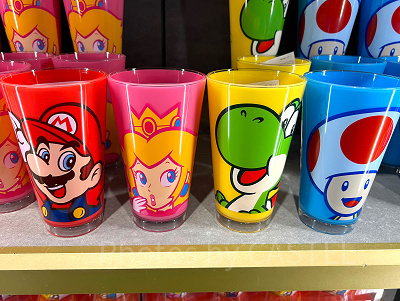 マリオキャラクターのタンブラー