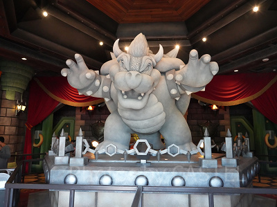 USHのマリオカートにもクッパ像がある！