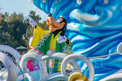 ディズニー成人式の服装や持ち物のルール