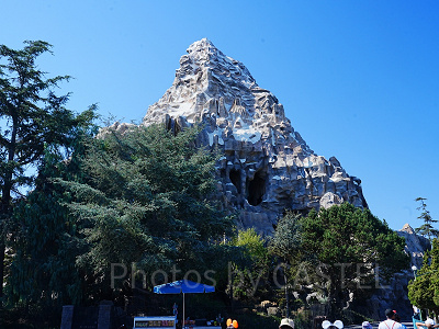 カリフォルニアアナハイムディズニーのアトラクション：マッターホーン・ボブスレー