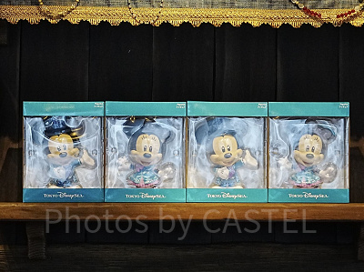 成功景品の25周年デザインフィギュア