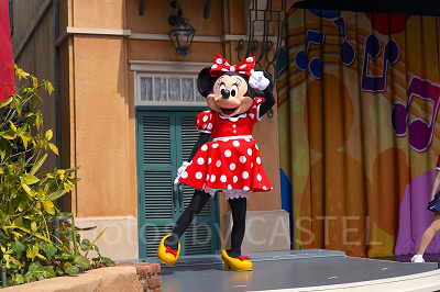 「ジャンボリミッキー!レッツ・ダンス!」のミニー