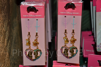 アラジン＆ジャスミンのペアストラップ