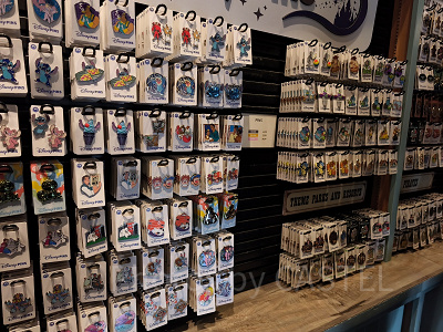 アナハイムディズニーのピンバッジ：販売場所